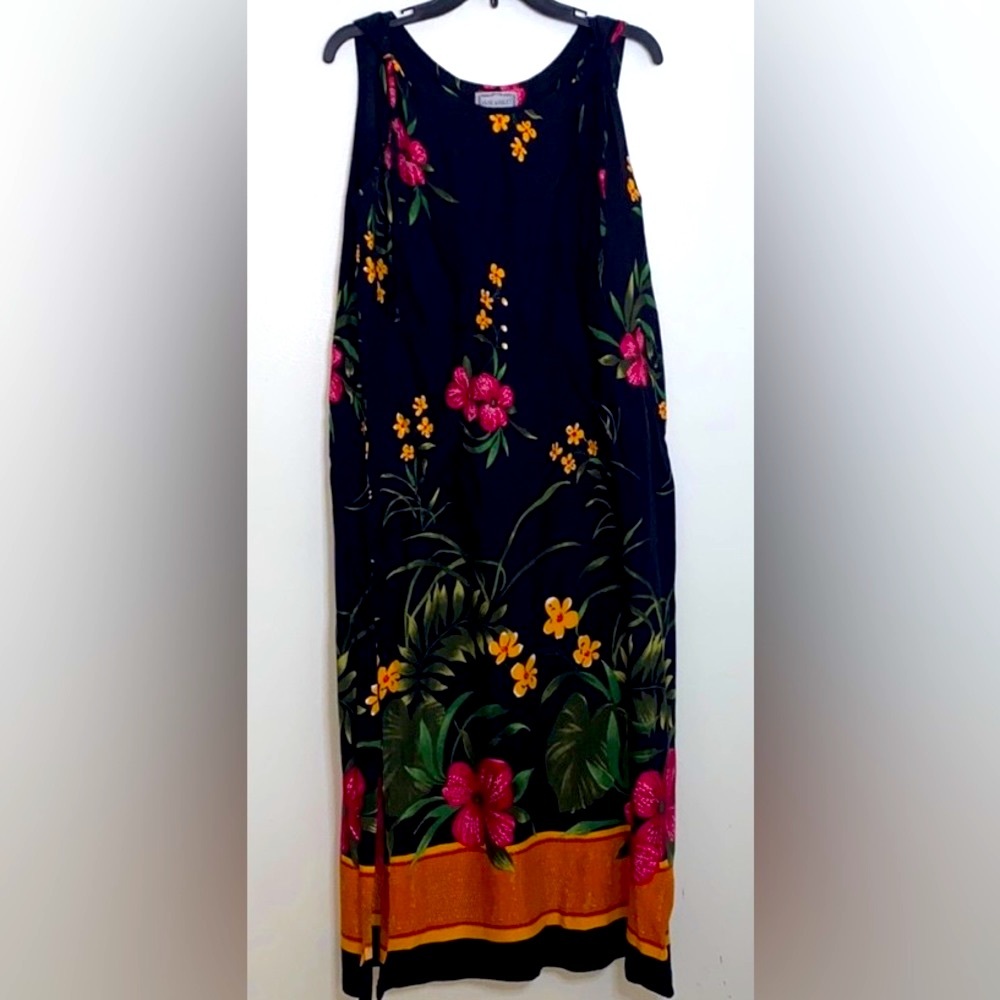 Jane Ashley Black and Pink Floral Maxi Dress With Slit